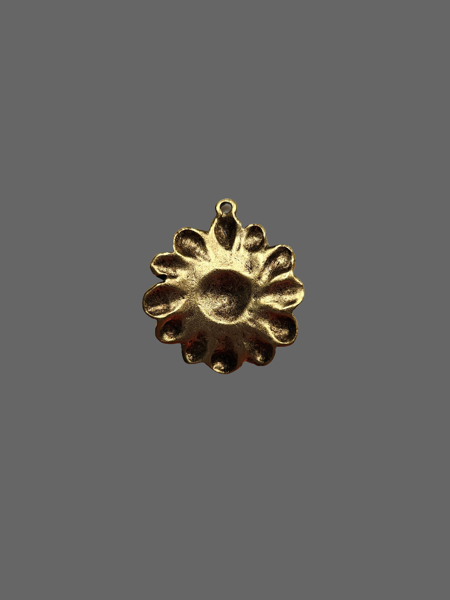 Daisy Pendant