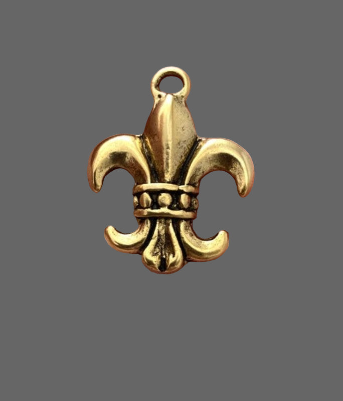 Fluer-de-lis Pendant