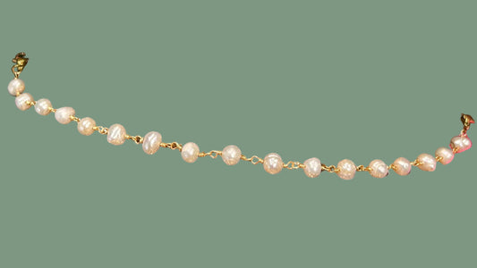 Hat Chain in Cultured Pearl and Gold