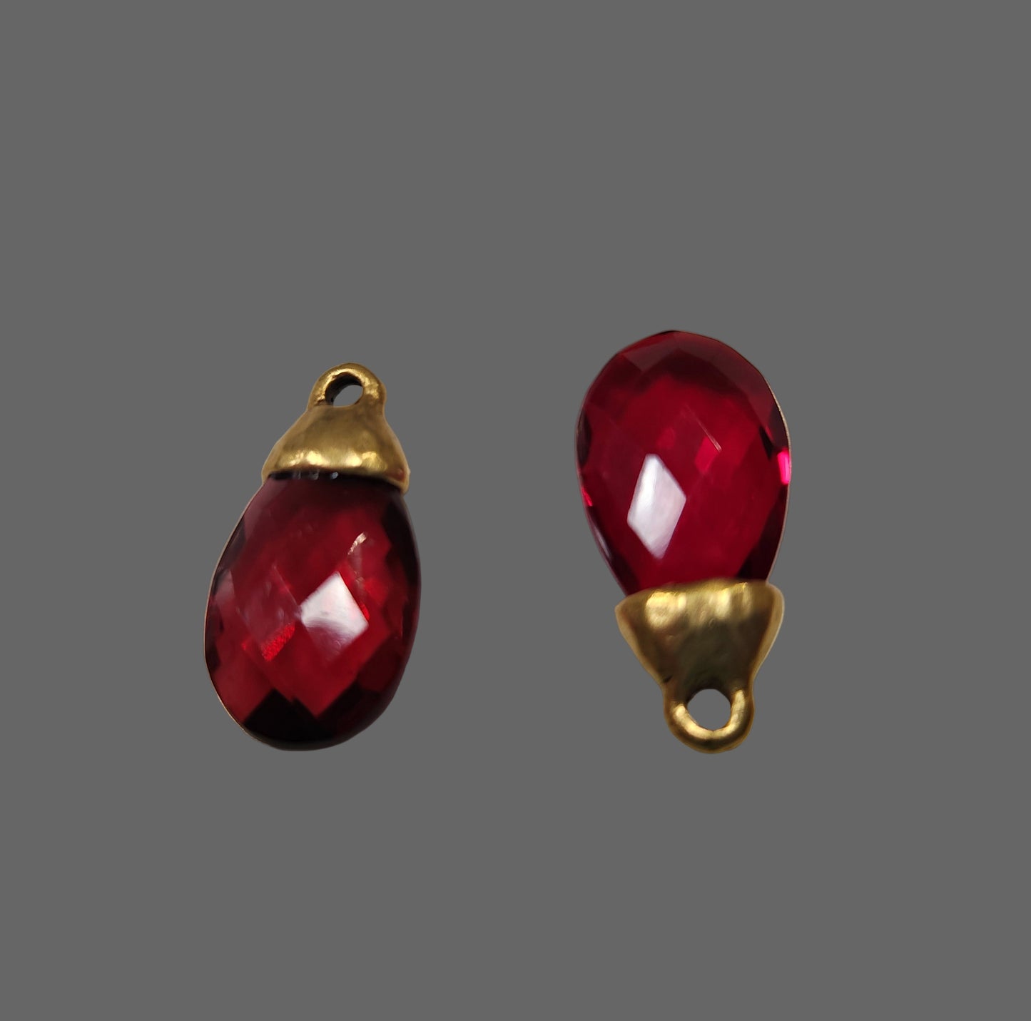 Crystal Pewter/Gold Garnet Pendant