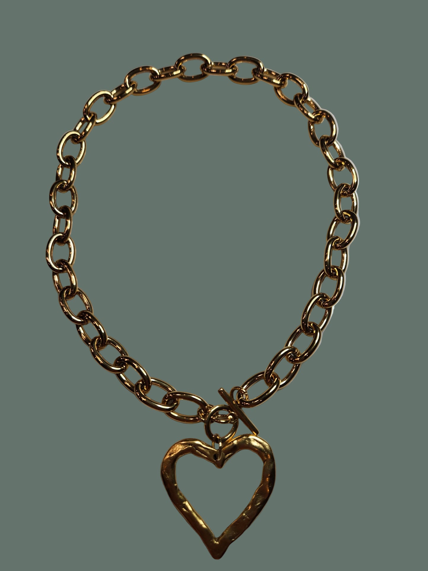 Open Heart Chunky Toggle Necklace