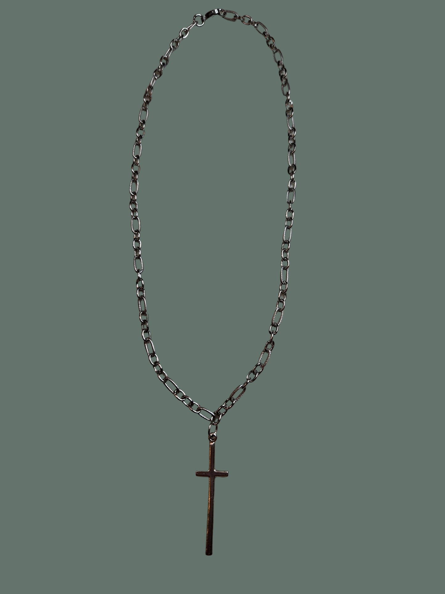 Cross Elongated Skinny/Alternating Link Necklace